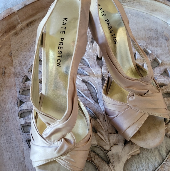 Kate Preston ruched satin heels - Picture 2 of 5